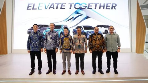 Berkolaborasi dengan BYD, PLN Luncurkan Fitur Home Charging Services