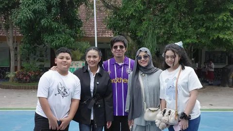 Krisdayanti Siap Bertarung di Pilkada Kota Batu 2024, Keluarga dan Menantu Dukung Penuh