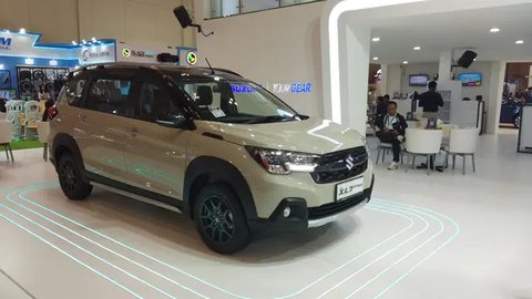 Mobil Hybrid Suzuki Tampil Menawan di GJAW 2024