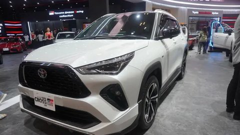 Ada Diskon hingga Rp 50 Juta untuk Mobil Hybrid di GJAW 2024