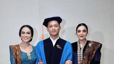 Kris Dayanti Merasa Bangga Atas Minat Azriel di Dunia Politik dan Sampaikan pesan Untuk Generasi Muda