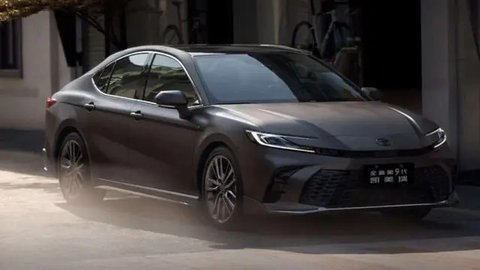 Toyota Camry Glorious Edition Resmi Diluncurkan di Tiongkok, Ini Fitur Lengkapnya