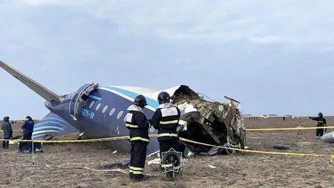 Presiden Azerbaijan Tuding Rusia Bertanggung Jawab Atas Kecelakaan Pesawat Azerbaijan Airlines, Tuntut Permintaan Maaf