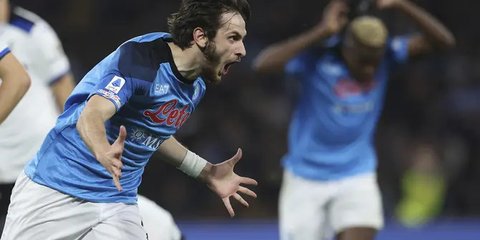 Liverpool dan MU Gigit Jari! PSG Telah Capai Kesepakatan untuk Mendatangkan Khvicha Kvaratskhelia dari Napoli