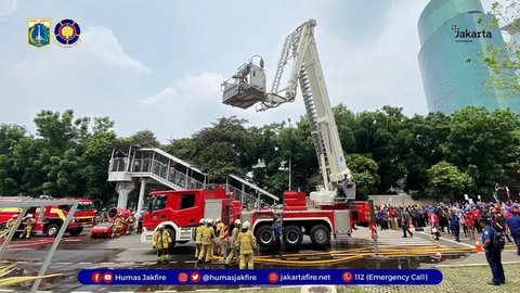 Mengenal Bronto Skylift, Kendaraan Pemadam yang Berperan dalam Menyelamatkan Korban Kebakaran di Glodok Plaza