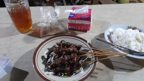 Warung Sate Kambing yang Hanya Buka di Malam Kliwon, Ini Lokasinya