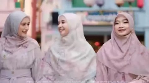 Lebaran Makin Cuan, Ini Deretan Artis Pemilik Bisnis Hijab yang Laris Manis di Bulan Ramadan