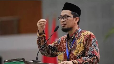 Ciri-Ciri Orang Rajin Sholat dan Puasa tapi Malah Masuk Neraka