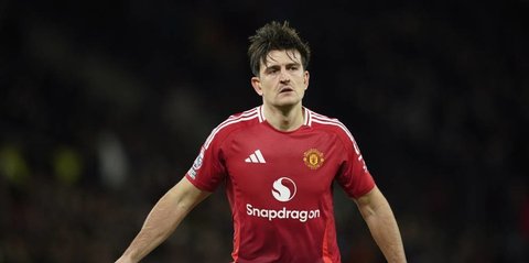 Perkuat Lini Belakang, MU Siap Melepas Harry Maguire demi Dapatkan Bek Everton ini