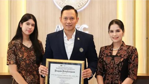 Dapur Sederhana di Rumah Agus Yudhoyono dan Annisa Pohan