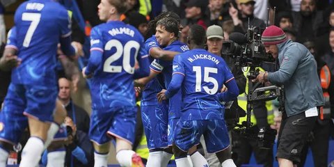 Chelsea Terlalu Hebat Buat Sang Juara Premier League Liverpool