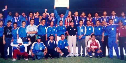 Final Ligina V 1999: PSIS dan Persebaya Terbang Bersama Naik Hercules Menuju Manado