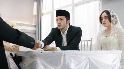 7 Rekomendasi Film Romansa Religi Tanah Air, Angkat Konflik Perjodohan Hingga Orang Ketiga