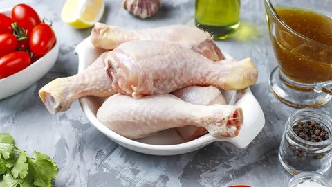 Risiko Terkena Penyakit, ini Daftar Makanan yang Tidak Boleh  Dimakan Mentah