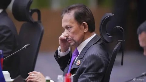 Sultan Hassanal Bolkiah Dilarikan ke Rumah Sakit Saat Hadiri KTT ASEAN di Malaysia, Ini Penyebabnya