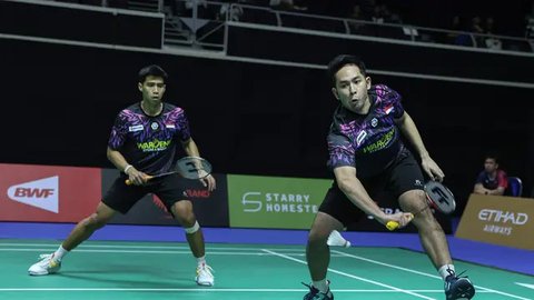 Hasil Singapore Open 2025: Sabar/Reza Kalahkan Wakil Jepang Straight Game, Didampingi Coach Naga Salju