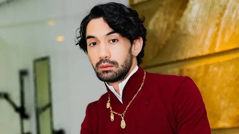 Blak-blakan Reza Rahadian Ikut Main Film 'Gowok: Kamasutra Jawa', Jadi Favorit Penonton di Rotterdam
