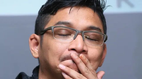 Innaalillaahi Wa Innaailaihi Rojiun, Pasha Ungu Berduka di Tanah Suci