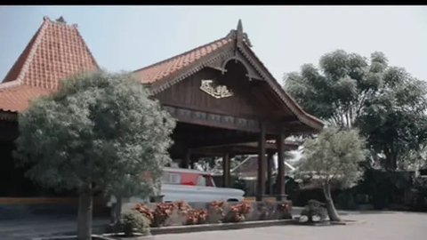 Potret Pendopo Tulungo milik Soimah yang Bernuansa Jawa dengan Ornamen Mewah