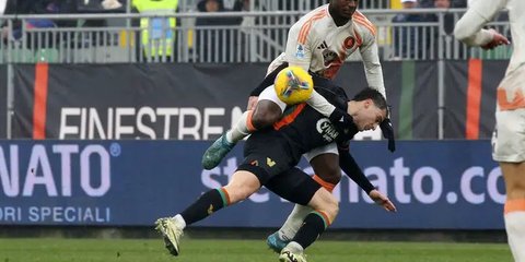 Transfer Gila MU: Siap Perang dengan 3 Klub Besar Demi Rekrut Bek AS Roma ini