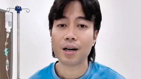 Sambil Tersenyum Getir, Vidi Aldiano Ceritakan Momen Pulang Pergi Jakarta- Malaysia Demi Obati Kanker yang Tak Kunjung Hilang