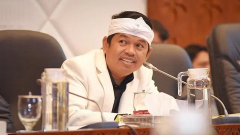 Ingatkan Utang BPJS hingga Rumah buat Warga Miskin, Dedi Mulyadi Tetap Minta Bupati Wali Kota Rapat di Kantor