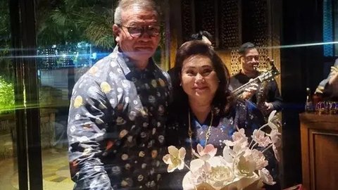 Cantik dan Awet Muda, Deretan Potret Tri Hanurita Mantan Istri Irwan Mussry Tampil Anggun dengan Sang Suami