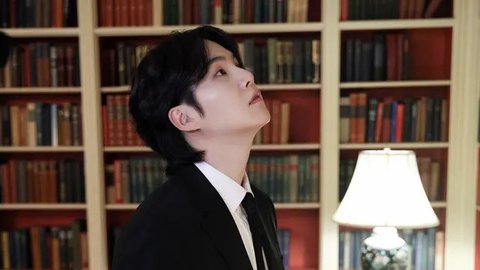 Pulang Wamil Suga BTS Tulis Surat Buat Para ARMY, Begini Isinya yang Bikin Haru