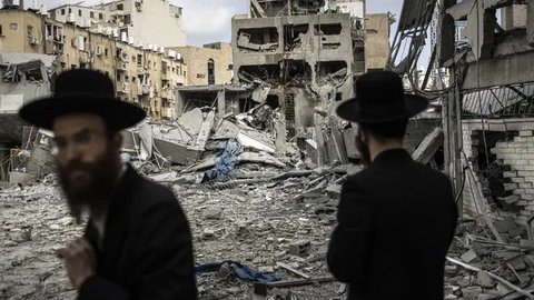 Yaman Ancam Serang Kapal AS di Laut Merah Jika Bantu Israel dan Lawan Iran