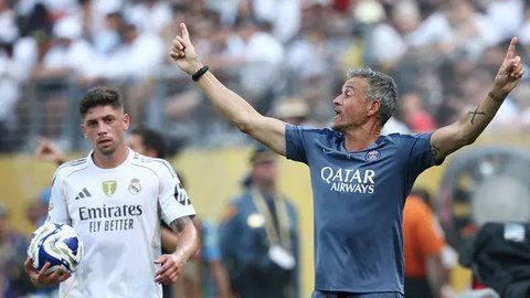Pelatih PSG Luis Enrique 'Ribut' dengan Striker Chelsea Joao Pedro, ini Penyebabnya