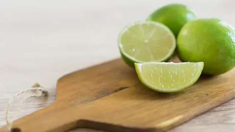 Buah Kecil Kaya Manfaat, Ini 10 Khasiat Jeruk Nipis bagi Kesehatan