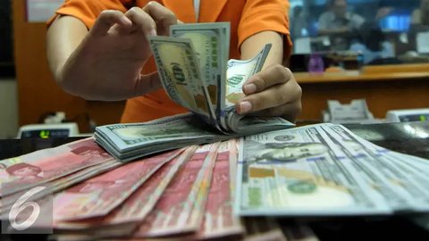 Rupiah Menguat di Tengah Penantian Data Pertumbuhan Ekonomi
