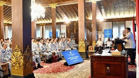 Prabowo Beri Arahan dan Lepas Keberangkatan Retreat Anggota KADIN Indonesia