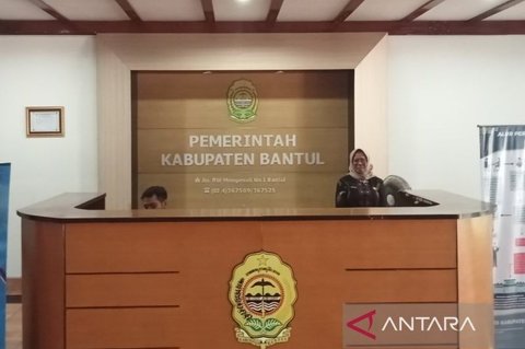 {{caption}}