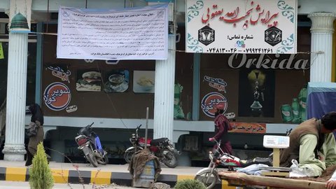Taliban Perketat Aturan, Buku Karya Perempuan Dilarang di Universitas