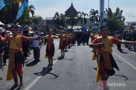 Fakta Unik Hari Jadi ke-476: Kirab Budaya Kudus Diharapkan Dongkrak Ekonomi dan Pariwisata Lokal