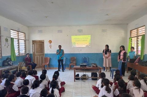 Tahukah Kamu? PLN Edukasi Pelajar Sumba Timur Pentingnya Keselamatan Berlistrik Sejak Dini