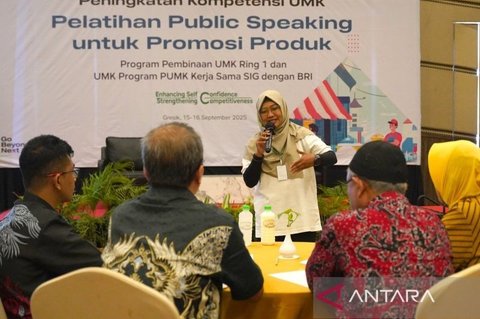 SIG Latih Puluhan UMK Gresik Optimalkan E-commerce, Omzet Siap Meroket!