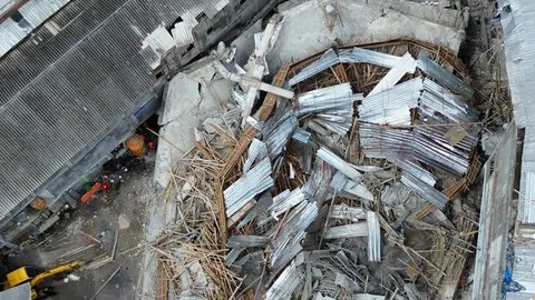 86 Jam Waktu Berlalu, Tim SAR Masih Berjibaku Temukan Korban Ponpes Al Khoziny Ambruk di Sidoarjo