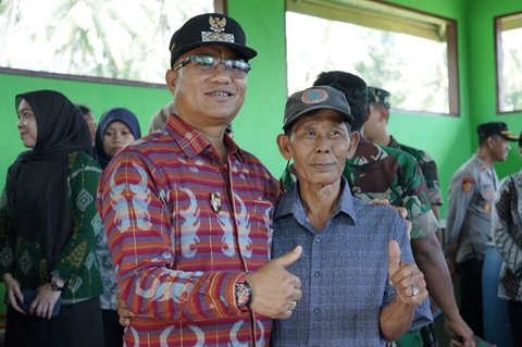 {{caption}}