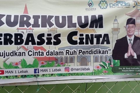 {{caption}}