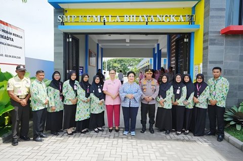 Titiek Soeharto Apresiasi Kapolri Perbaiki Pendidikan Lewat SMP Kemala Bhayangkari