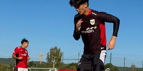 Debut bersama Timnas Indonesia U-17 di Piala Dunia U-17 2025, Ini Dia Kiper Muda FC Utrecht Mike Rajasa