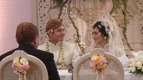 4 Artis Cantik yang Pernah Tampil Memukau dengan Paes Jawa & Hijab, Termasuk Alyssa Soebandono