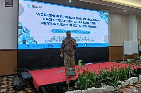 Anggota DPR Ajak Pelaku Fesyen Lokal Bendung Thrifting Impor di Semarang