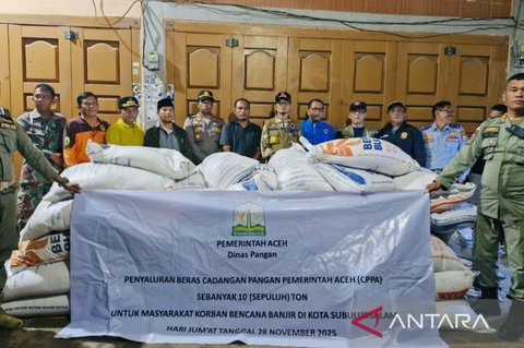 Pemkot Subulussalam Salurkan Tujuh Ton Bantuan Beras untuk Korban Banjir