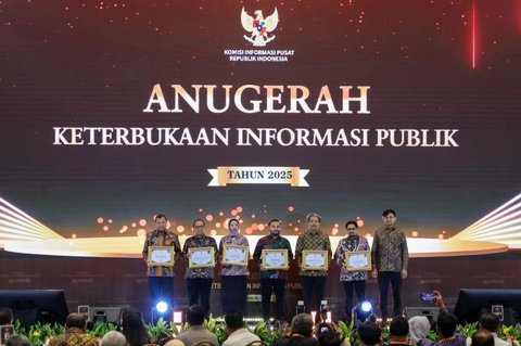 {{caption}}