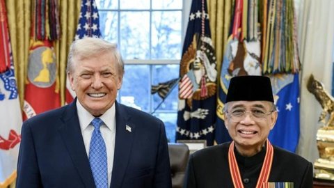 {{caption}}