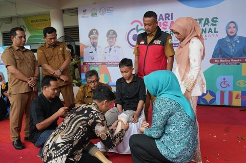 Pemerintah Aceh Salurkan Bantuan Kaki Palsu untuk 98 Penyandang Disabilitas