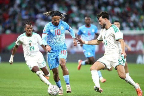 Gol Dramatis Adil Boulbina Antar Aljazair ke Perempat Final Piala Afrika 2025